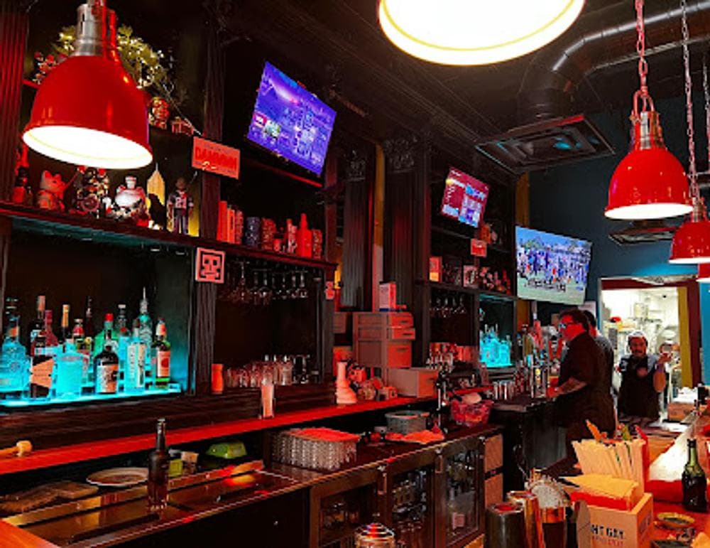 Bottle Rocket Fine Food and Beverage