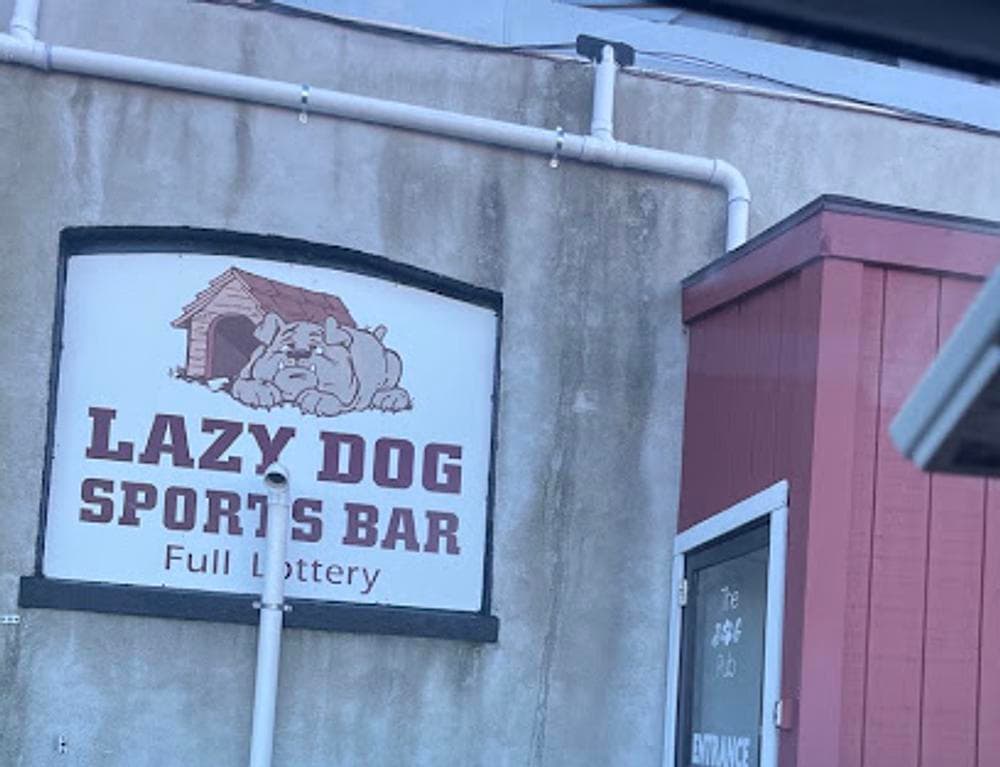 Lazy Dog Sports Bar