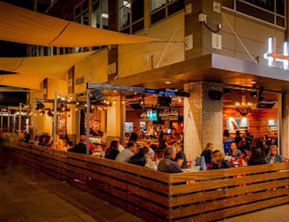 HULA'S Modern Tiki High Street