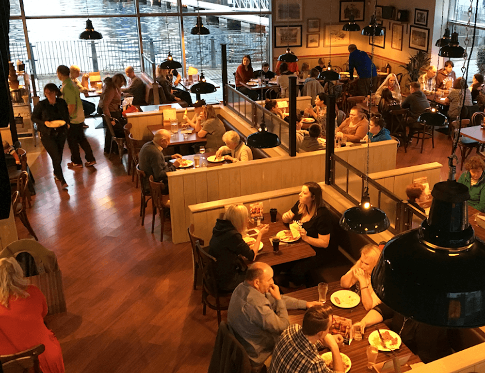 Taza Restaurant