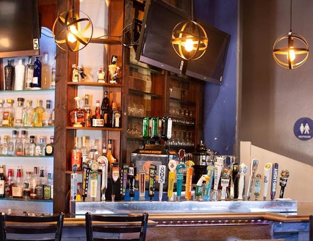 El Andale Sports Bar