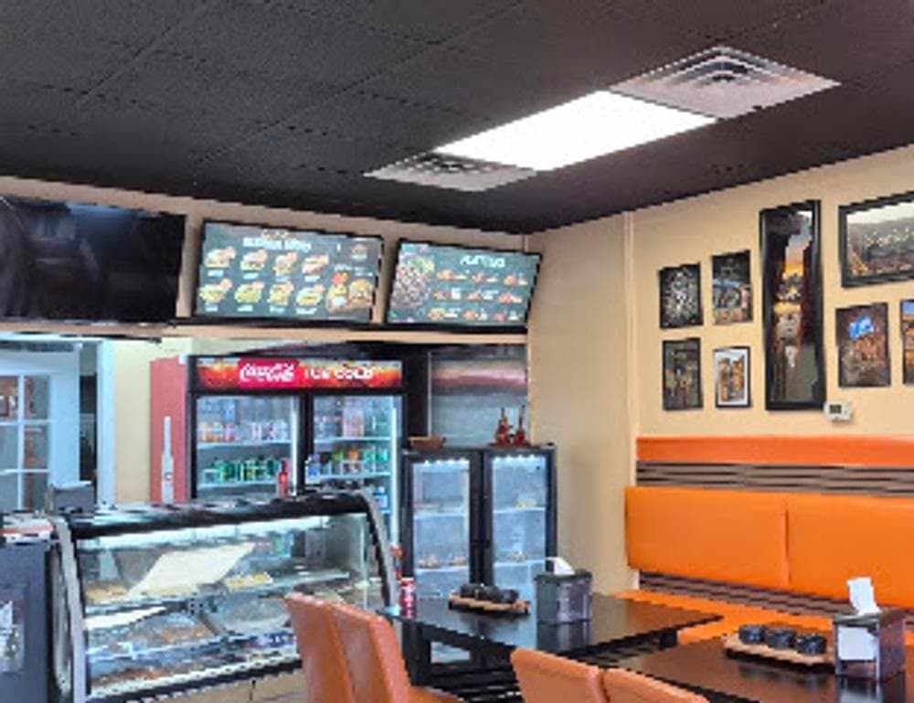 Winger's Deli & Grill