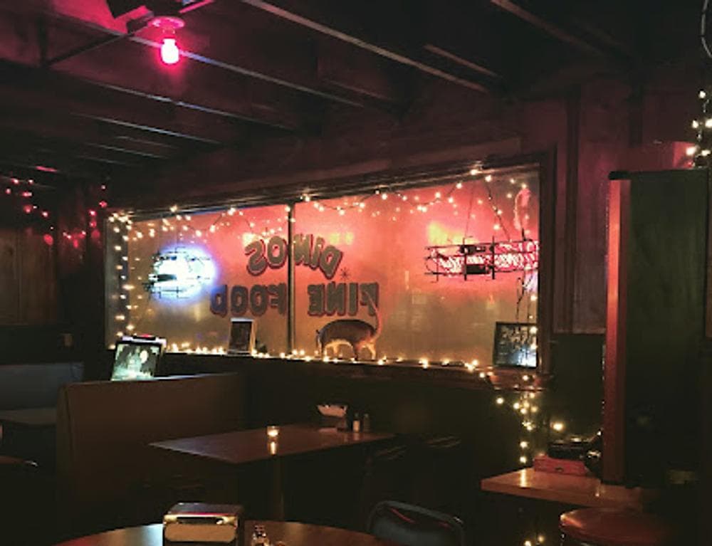 Dino's Bar & Grill