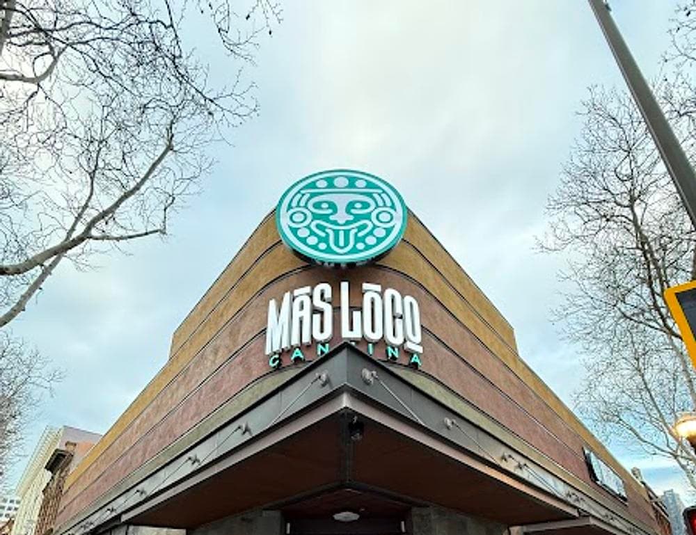 Mas Loco Cantina