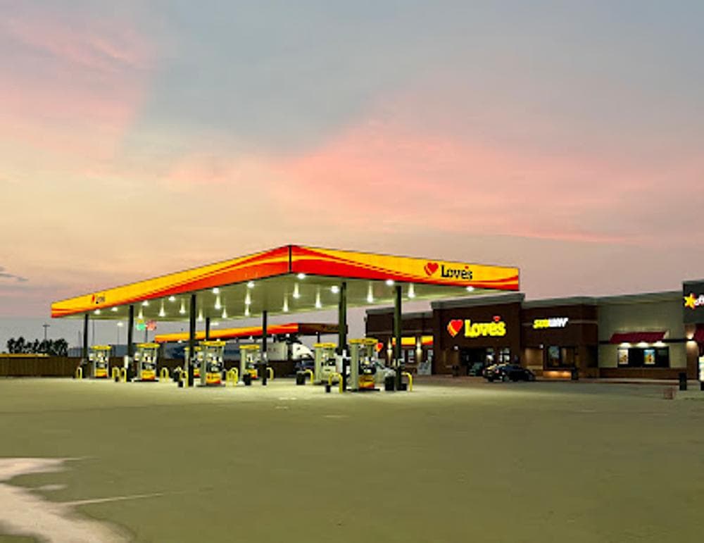 Love's Travel Stop Grand Ledge