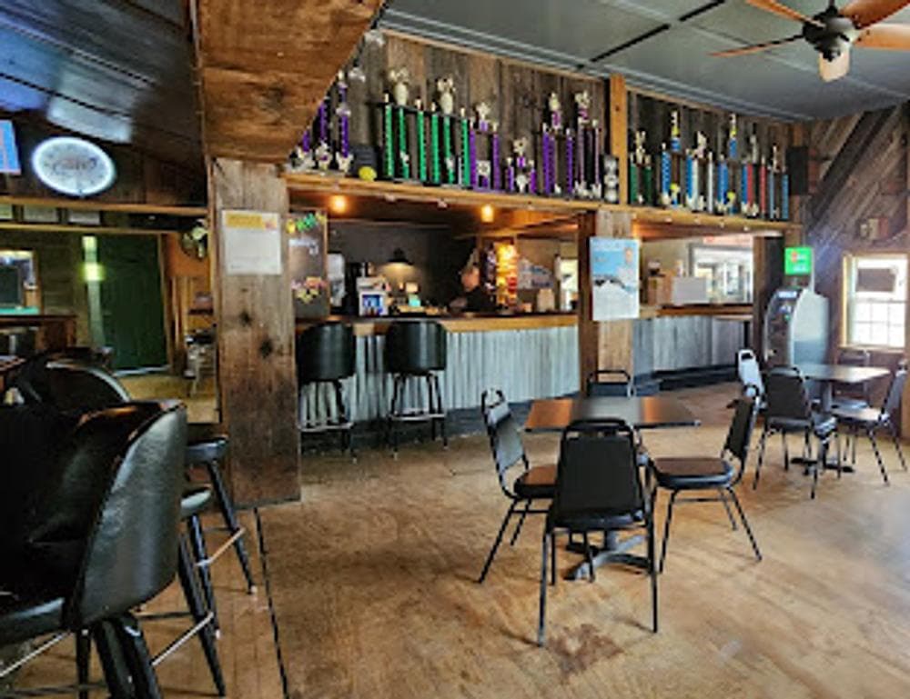 Shenanigan's Bar & Grill