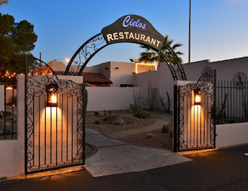 Cielos at Lodge on the Desert
