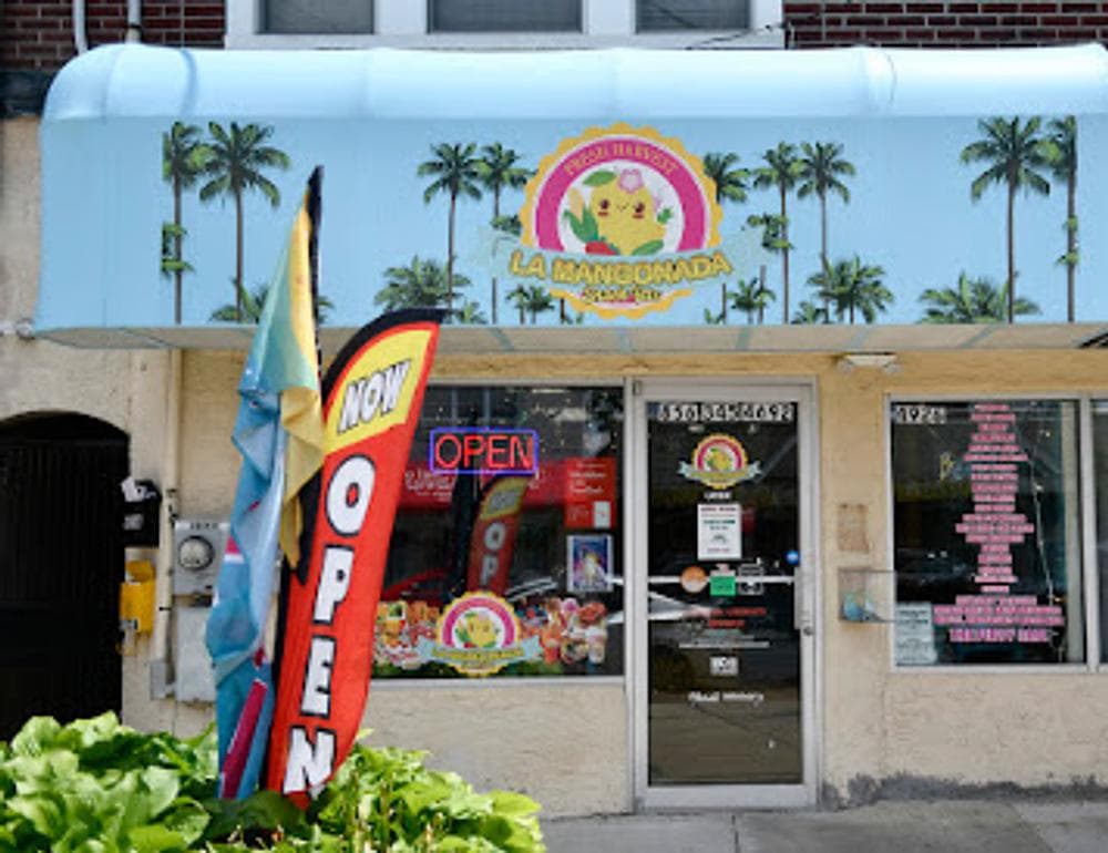 Mango Fiesta Snack Bar