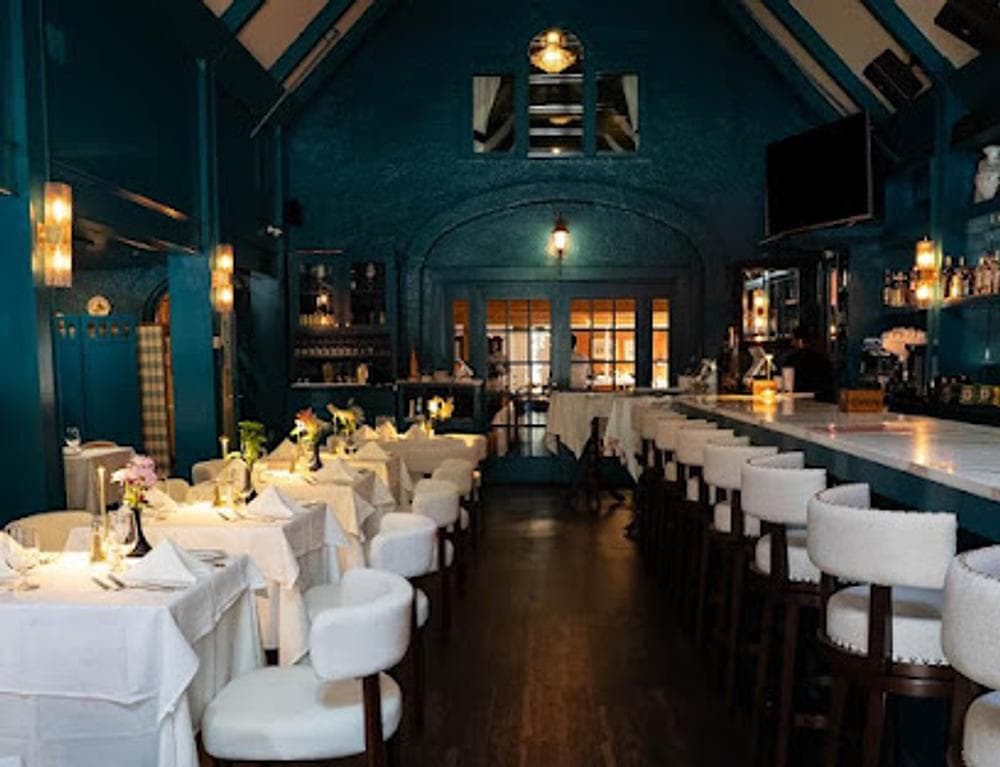 Antica Posta Tuscan Restaurant & Bar