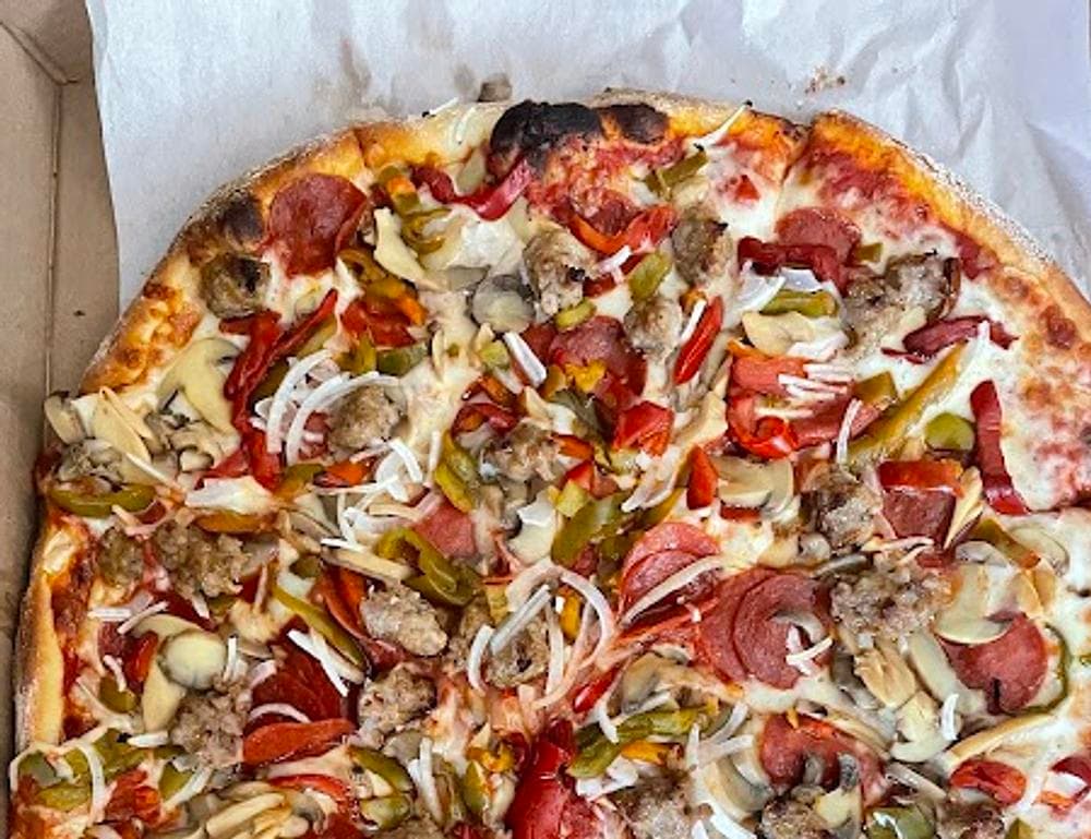Lorenzo's New York Pizzeria