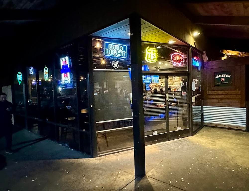 Twisted Pig Grill