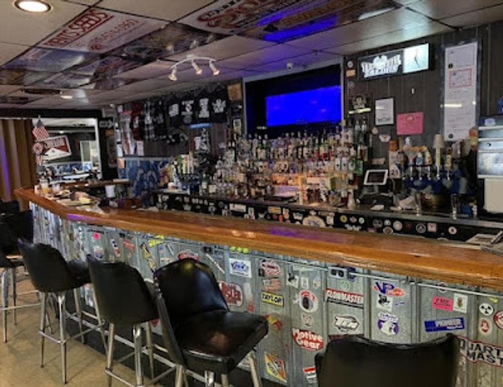 Top Fuel Saloon