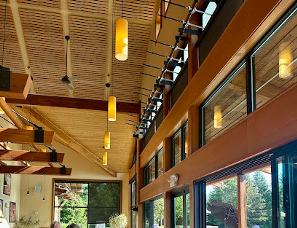 Cedar Ridge Grill Restaurant