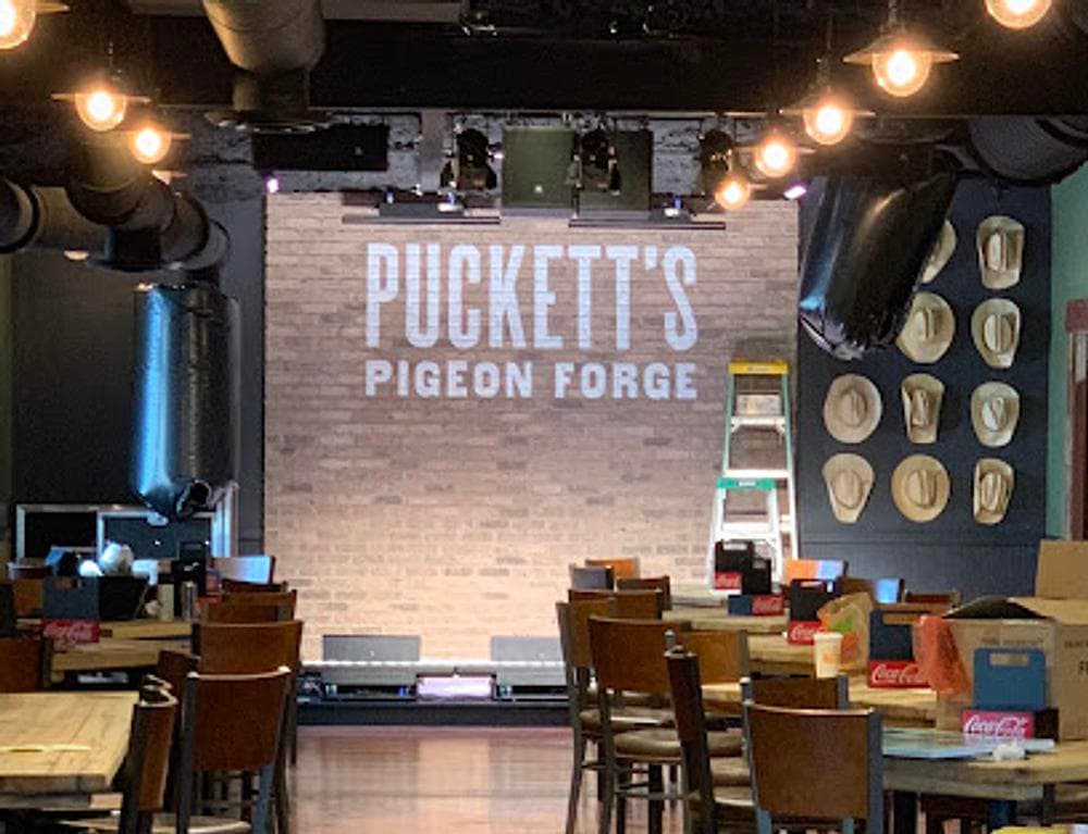 Puckett's Restaurant