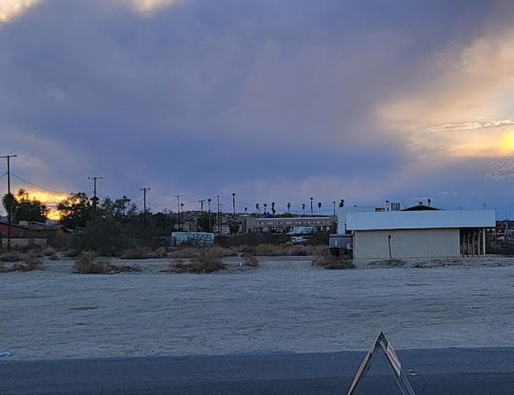 29 Palms Plaza
