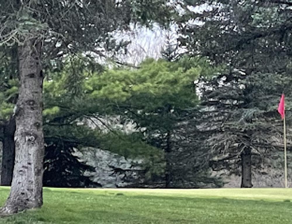 Brookside Golf & Grill