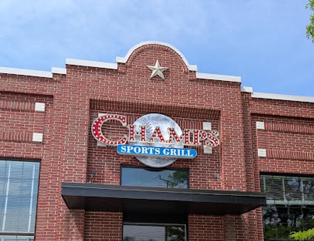 Champs Sports Grill - Altoona