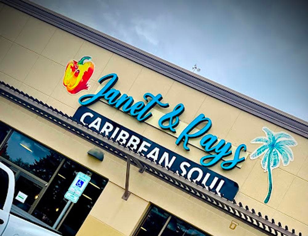 Janet & Ray's