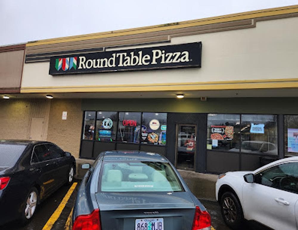 Round Table Pizza