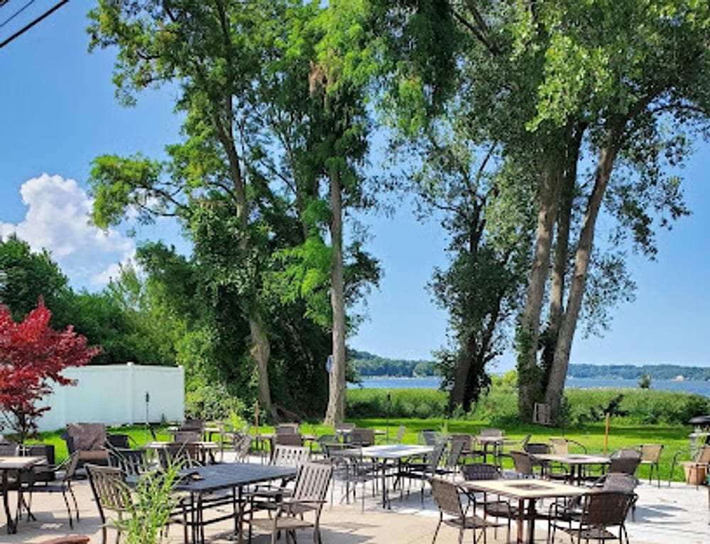 South Bay Bar & Grill