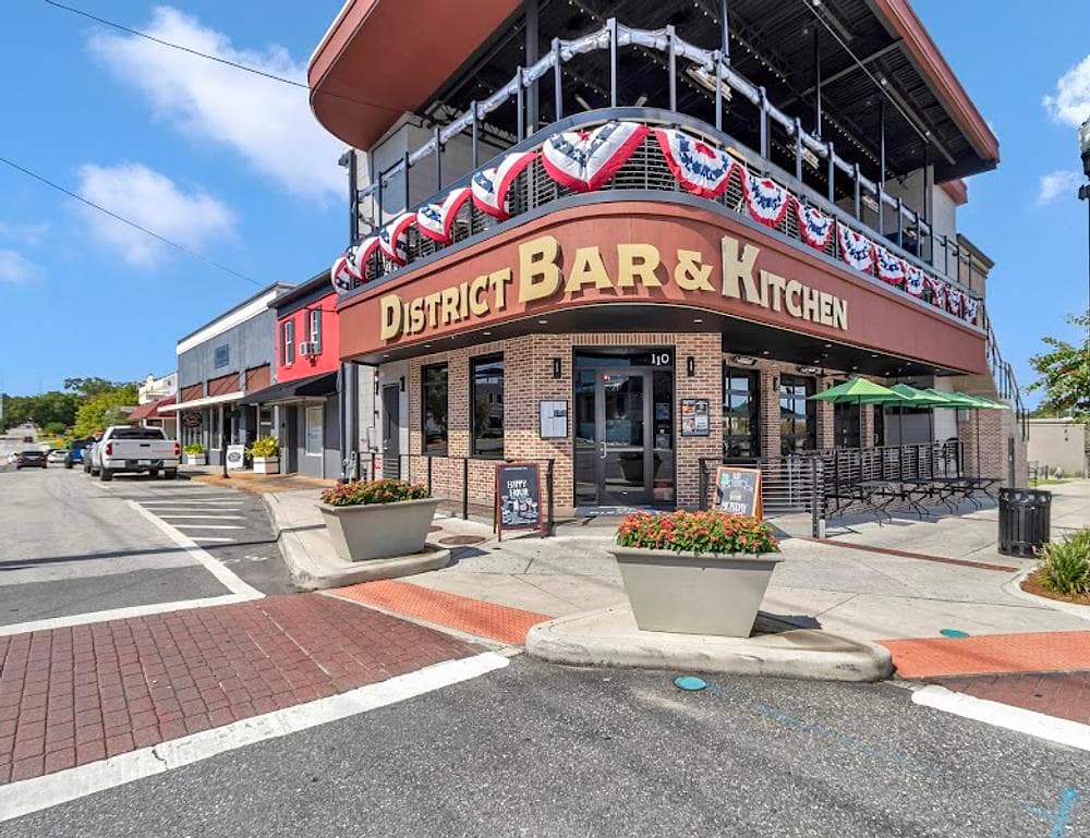 District Bar & Kitchen