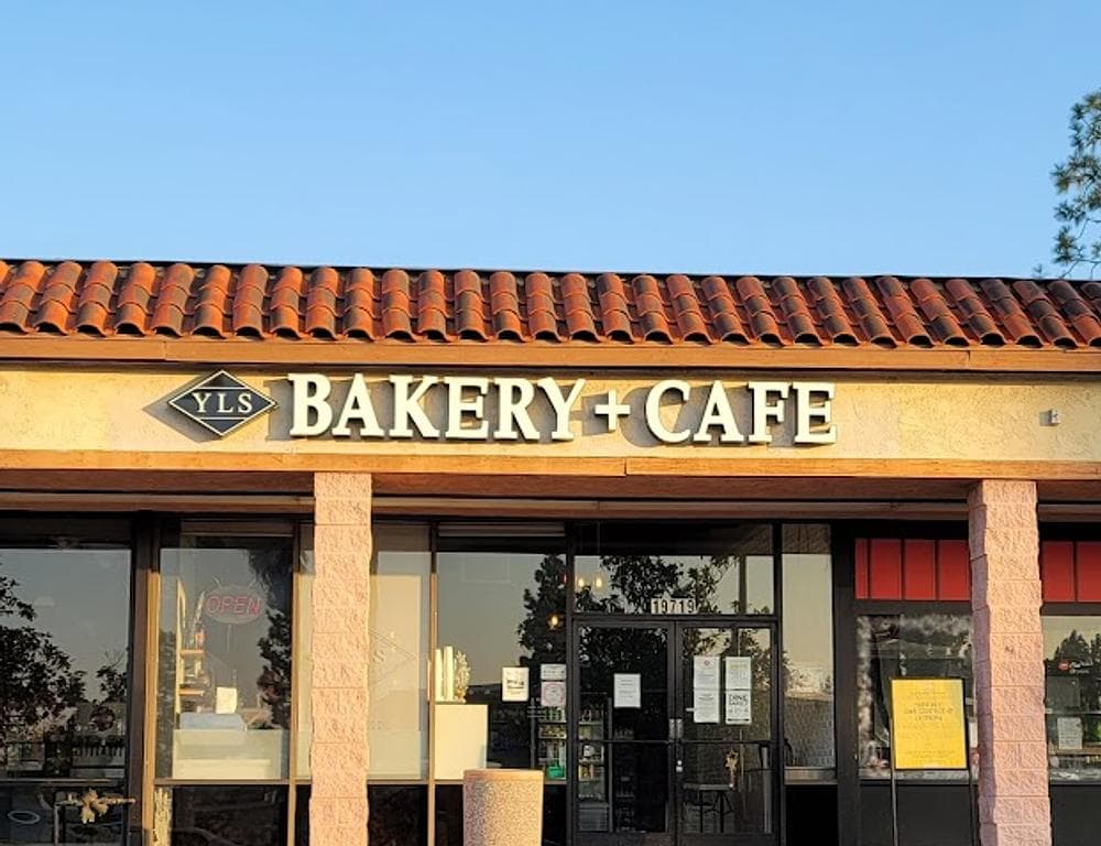 YLS Bakery & Cafe
