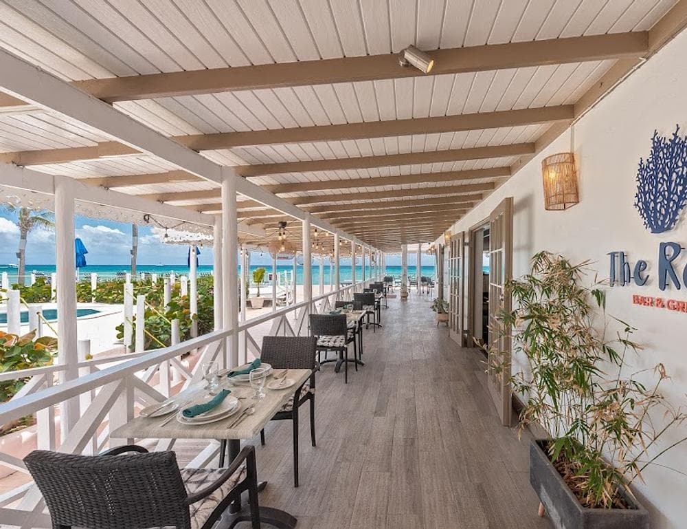 The Reef Bar & Grill