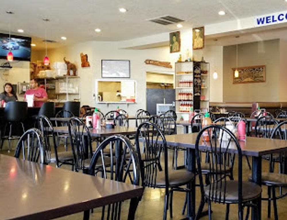 Hart-C's Jumbo Steakburgers & Thai Cuisine
